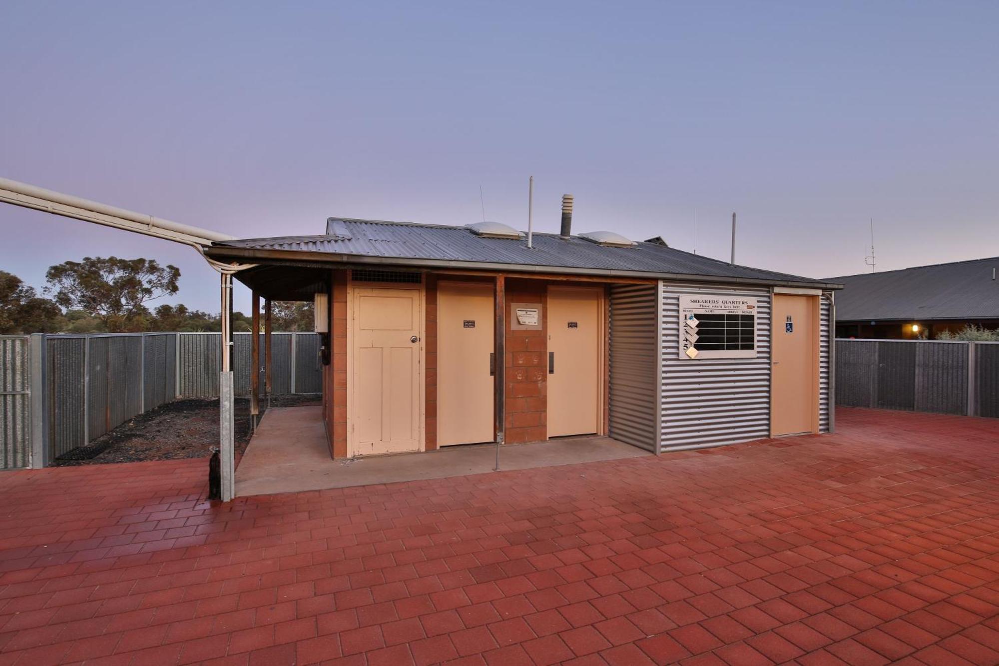 Mungo Shearers' Quarters Villa Exterior photo